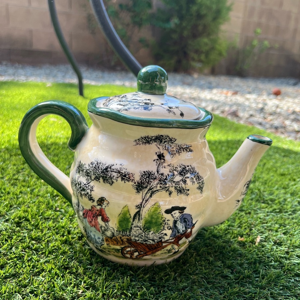Vintage Green Teapot